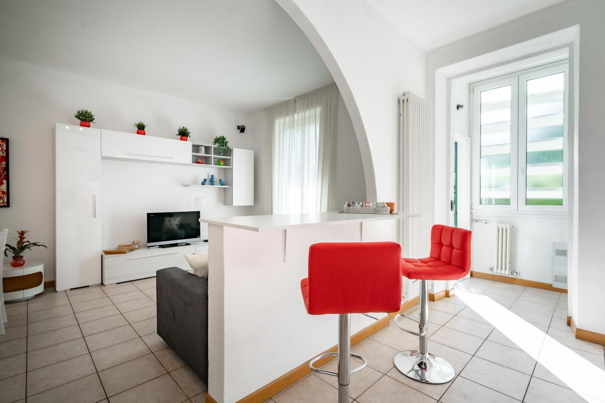 Dolce Teresa Apartment Манделло-дель-Ларіо Екстер'єр фото