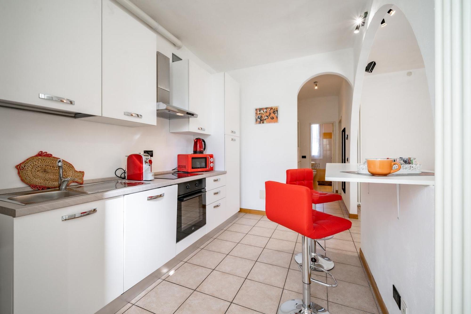 Dolce Teresa Apartment Манделло-дель-Ларіо Екстер'єр фото