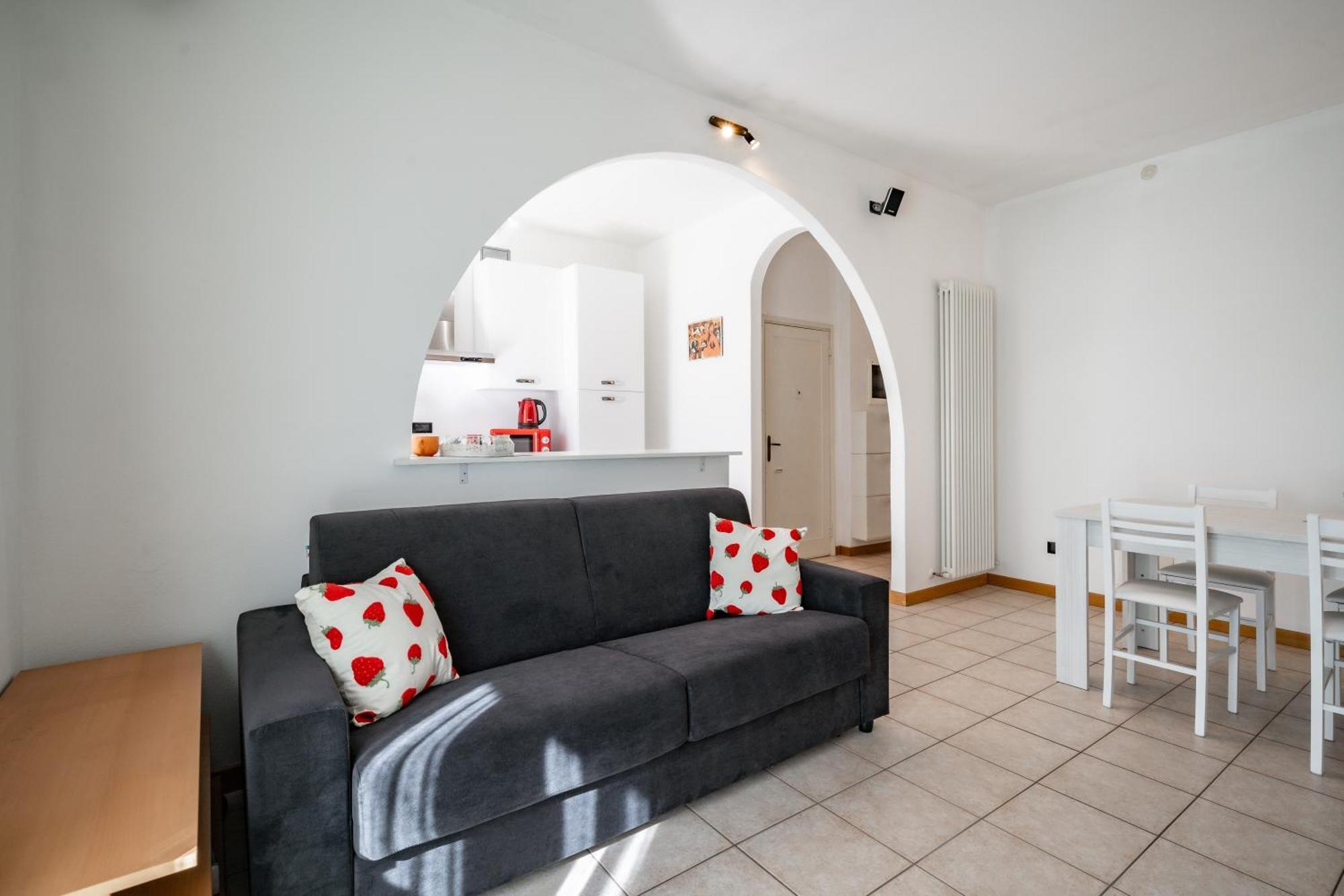 Dolce Teresa Apartment Манделло-дель-Ларіо Екстер'єр фото