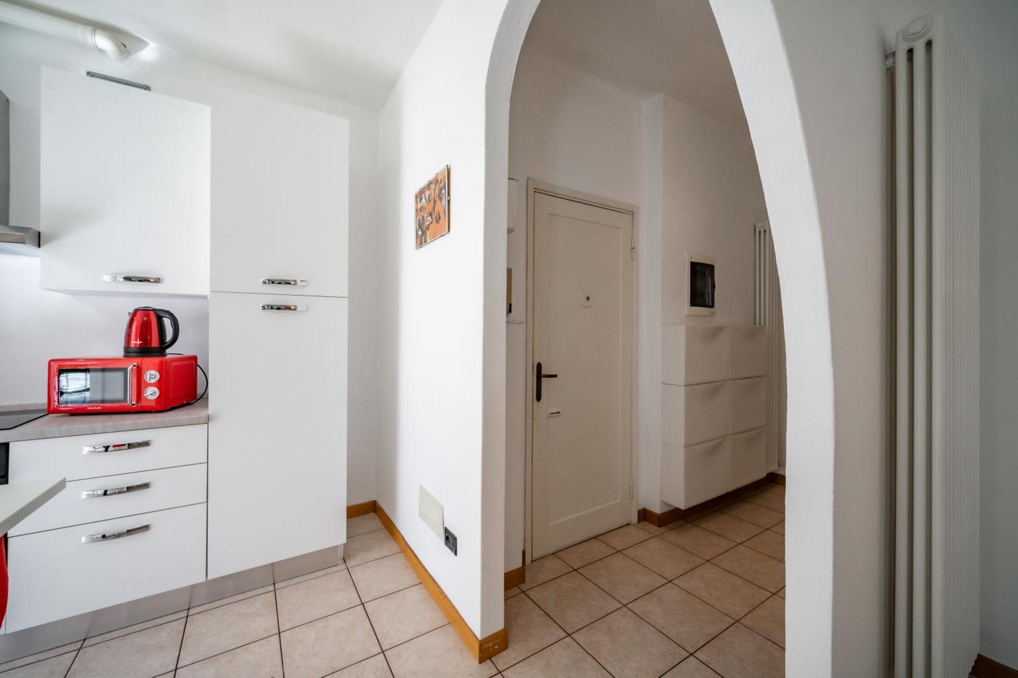 Dolce Teresa Apartment Манделло-дель-Ларіо Екстер'єр фото