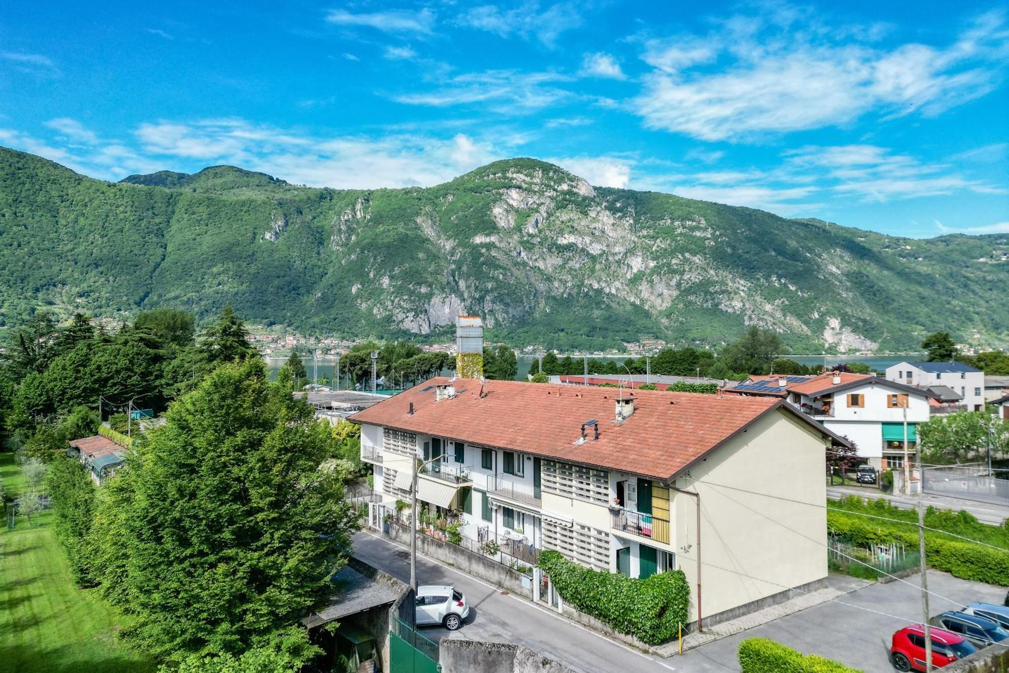 Dolce Teresa Apartment Манделло-дель-Ларіо Екстер'єр фото